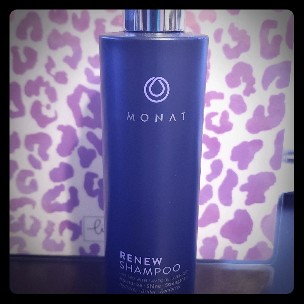 Monat Renew Shampoo